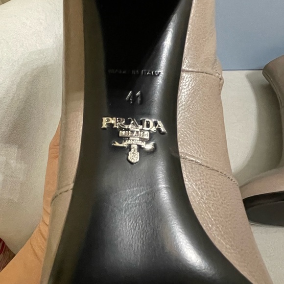 Prada Calzature Donna Boots - Brand New! - Picture 12 of 14